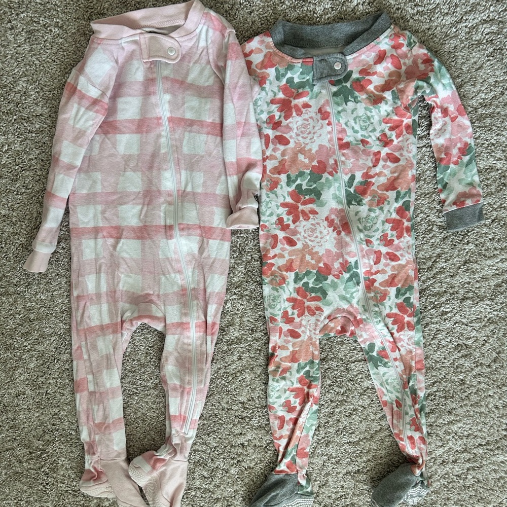 Burt’s Bees Baby 12M Footie Pajama Bundle